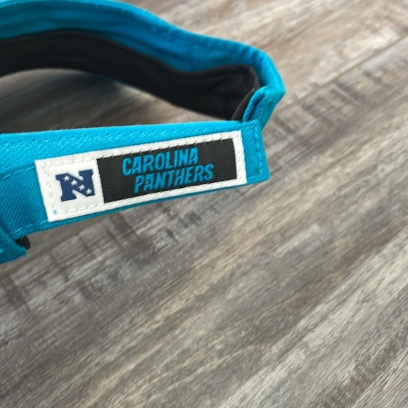 New Era NFL Carolina Panthers Velcro Visor Hat - Picture 4 of 6